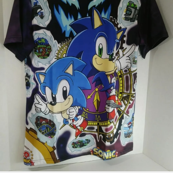 Cosplay Men's Sz M Mesh T-Shirt With Multicolored 3D Graphics - Picture 4 of 8